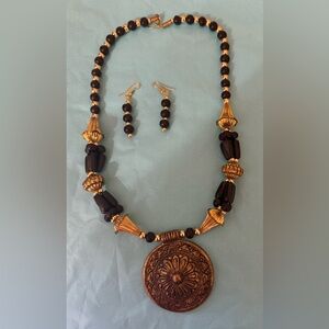 Necklace with earrings